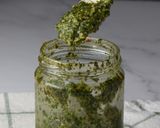 A picture of step 3 of Spinach Fettuccine with Homemade Basil Pesto.