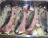 Foto del paso 10 de la receta: Caballa con queso azul al horno