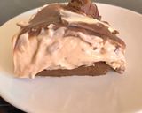 A picture of step 5 of Cheesecake with Kinder Bueno!!!! 🍫🍫🍫.