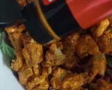 صورة لخطوة 3 من وصفة سلطة زنجر ستربس و شيبس عيدان 😋