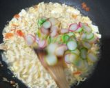 Foto langkah ke 3 dari resep Seblak Mie Instan.