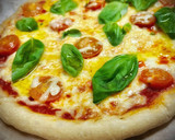Foto del paso 5 de la receta: Pizza napolitana casera (masa con prefermento)
