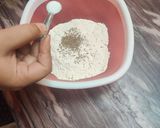 अजवान की पूरी(ajwain ki puri recipe in hindi) रेसिपी चरण 1 फोटो