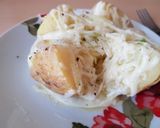 A picture of step 7 of Jacket Potatoe and Mozzerella Melted Cheese & Onion 💜.