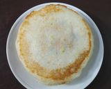 A picture of step 4 of Stuffed rawa utappam.