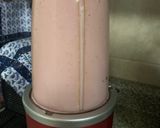 Foto del paso 2 de la receta: Helado proteico de fresa