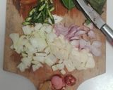 Foto langkah ke 1 dari resep Ayam kecap kuah kental.
