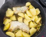 Foto del paso 4 de la receta: Rosada con papas y acelgas