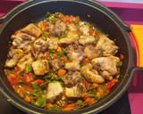 Foto del paso 4 de la receta: Arroz con pollo costillar y bajocas(judías)