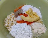 Foto langkah ke 2 dari resep Nugget Salmon Keju Homemade.