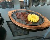 આઈસક્રીમ બ્રોઉની સિઝલર (icecream brownie sizzler recipe in Gujarati) રેસીપી સ્ટેપ8ફોટો