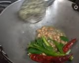 A picture of step 1 of Upma.