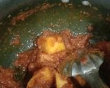 A picture of step 4 of Sindhi makhana curry.