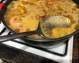 Foto del paso 9 de la receta: Pollo con fideos y gambones
