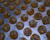 Foto langkah ke 3 dari resep Garlic Cheese Cookies.