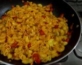 A picture of step 3 of Melt-in-your-mouth Spicy Veggie Pasta.