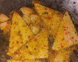 Foto langkah ke 3 dari resep Tempe Goreng Bawang Putih Daun Jeruk.