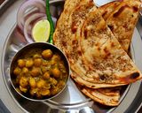 A picture of step 9 of Ajwain Laccha Paratha.