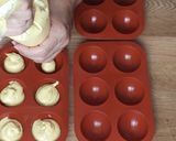 Foto del passaggio 10 della ricetta Finger babà di Igino Massari