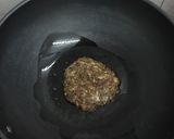 A picture of step 3 of Simple and Easy Hamburger.