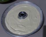 Foto langkah ke 5 dari resep Vanila Sponge Cake.