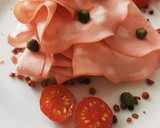 Foto del paso 1 de la receta: Tapa de Mortadela de Bolonia