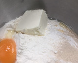 Foto langkah ke 1 dari resep Cream Cheese dinner roll - Japanese  Soft and Fluffy  Milk Bread.