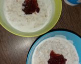 Joghurtos zabpehely lekvárral recept fázis 2 fotója