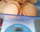 Foto del paso 1 de la receta: Paletas de salchichón con baño de chocolate