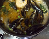 Foto del paso 4 de la receta: Sopa de viernes o choros