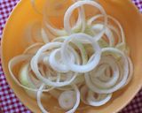 Foto langkah ke 1 dari resep Onion Ring Crispy.