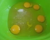 Foto langkah ke 1 dari resep Bolu Labu Kuning Keju.