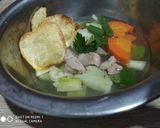 Foto langkah ke 5 dari resep Sup Ayam Bening.