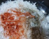 A picture of step 2 of Mooli ke parathe.