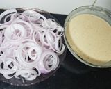 A picture of step 3 of Onion snacks with matka tea😋.
