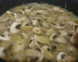 Foto del paso 4 de la receta: Solomillo de cerdo con salsa de champiñones y cebolla