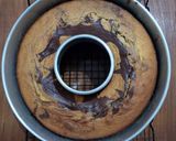 Foto langkah ke 7 dari resep Marble cake.