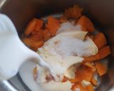 A picture of step 3 of Mango Mastani 🥭.
