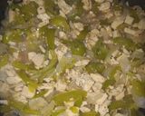 صورة لخطوة 1 من وصفة لفائف الدجاج المقلية (Chicken roll)