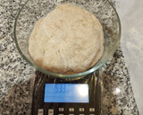 Foto del paso 1 de la receta: Masa Pizza integral en Amasadora con mermelada, queso, pollo y piña