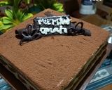 Foto langkah ke 5 dari resep Tiramisu Birthday Cake.
