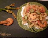 Foto del passaggio 5 della ricetta Fusilli con mazzancolle su vellutata di zucchine e burrata