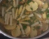 Foto del paso 3 de la receta 🐟🌿💚Merluza en salsa verde con patatas