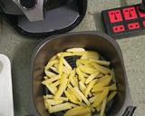 Hình bước làm 3 của món Khoai tây chiên - nồi chiên không dầu airfryer