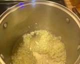 A picture of step 1 of Tomato Sauce with Meat.