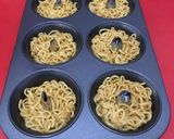 Foto langkah ke 1 dari resep Donat Indomie (tanpa kukus).