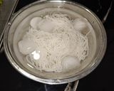 Foto langkah ke 4 dari resep Misua Naengmyeon.