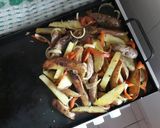 Foto del paso 3 de la receta: Filets de Brotola con verduras a la placa