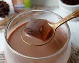 Foto langkah ke 3 dari resep Grass jelly choco milk.