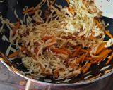 Foto langkah ke 3 dari resep Tumis Wortel Kol.